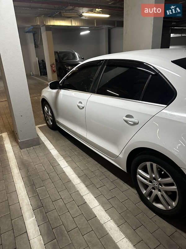 Седан Volkswagen Jetta 2017 в Одесі