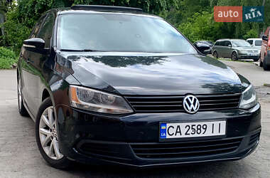 Седан Volkswagen Jetta 2012 в Умани
