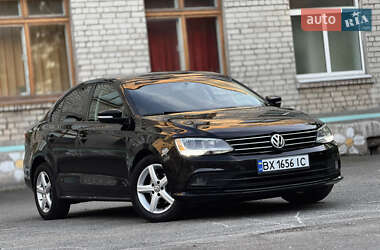 Седан Volkswagen Jetta 2011 в 