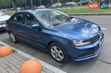 Седан Volkswagen Jetta 2016 в Києві
