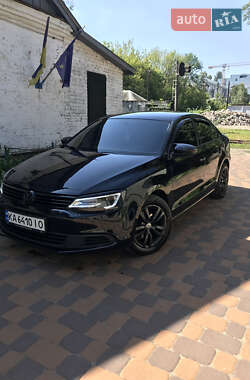 Седан Volkswagen Jetta 2012 в Киеве