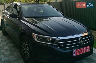 Седан Volkswagen Jetta 2019 в Самборе
