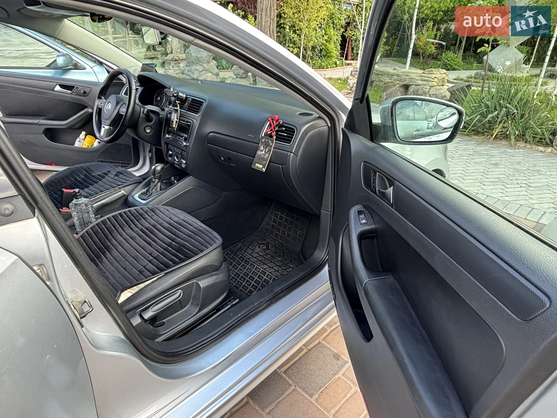 2011 Volkswagen Jetta - мініатюра 27