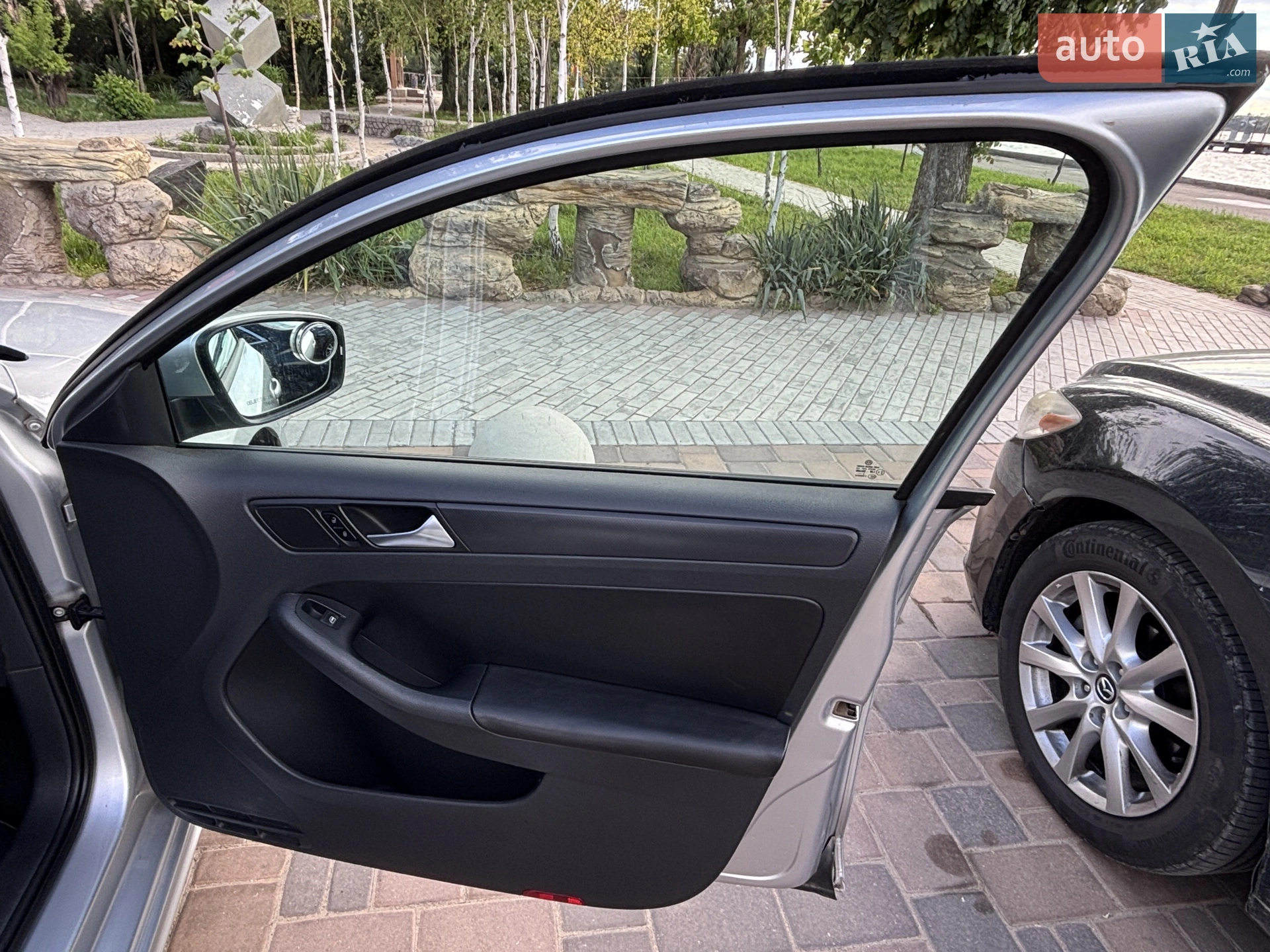 2011 Volkswagen Jetta - мініатюра 30
