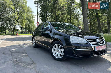 Седан Volkswagen Jetta 2008 в Виннице