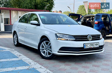 Седан Volkswagen Jetta 2017 в 