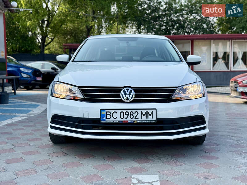 Седан Volkswagen Jetta 2017 в Львові
