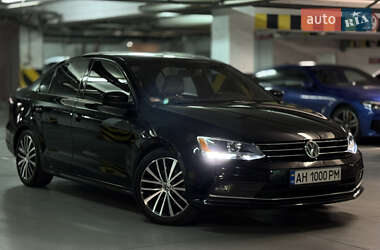 Седан Volkswagen Jetta 2015 в Дніпрі