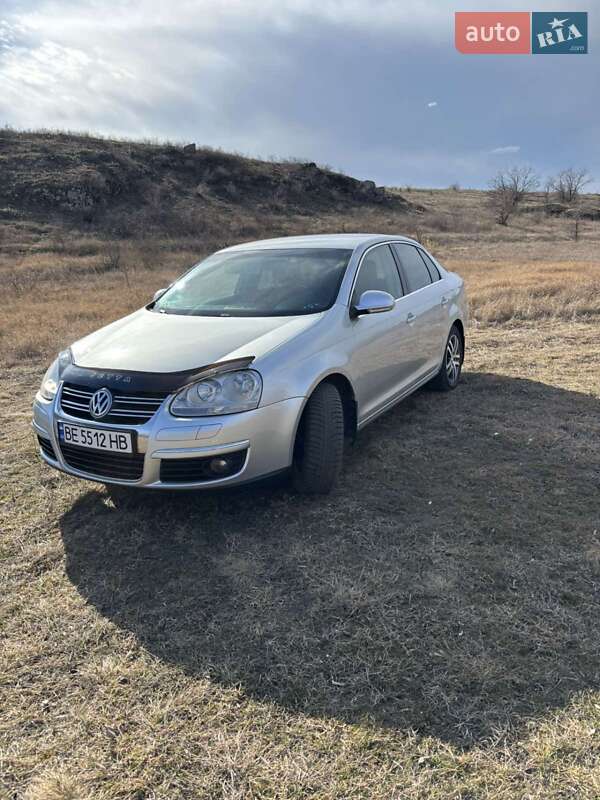 Седан Volkswagen Jetta 2006 в 