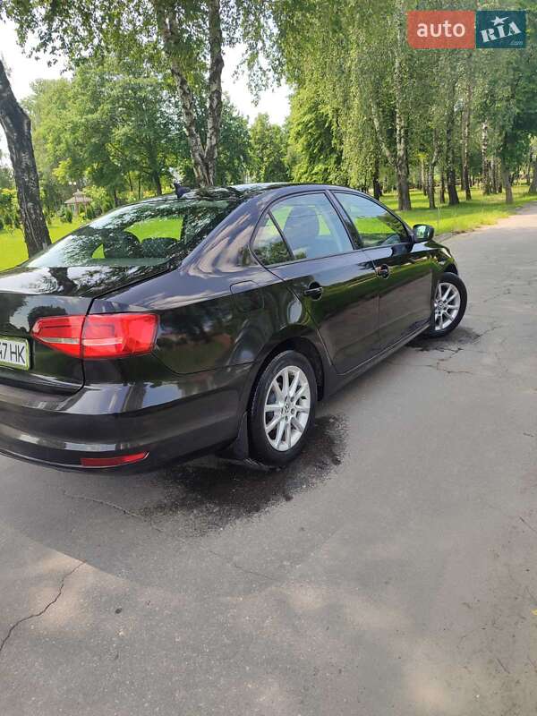 Седан Volkswagen Jetta 2015 в Полонном