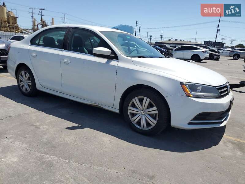 Седан Volkswagen Jetta 2017 в Луцке