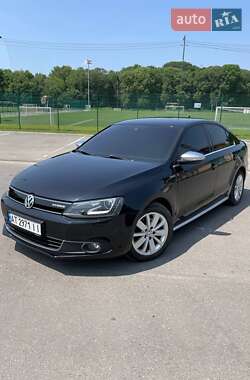 Седан Volkswagen Jetta 2013 в Ивано-Франковске