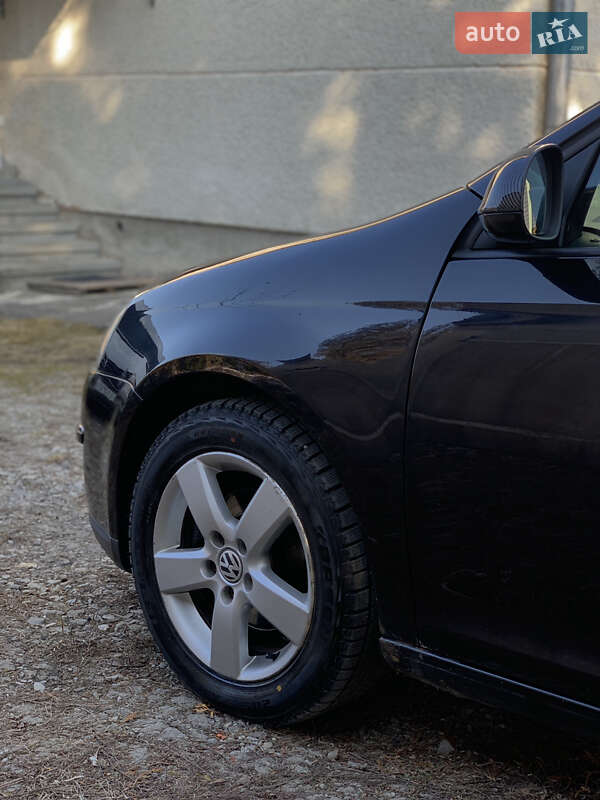 Седан Volkswagen Jetta 2008 в Львове