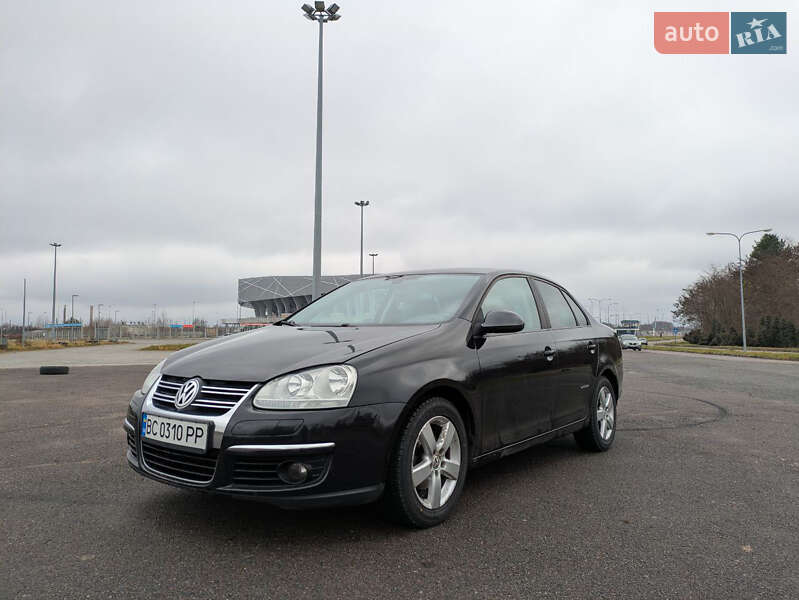 Седан Volkswagen Jetta 2008 в Львове