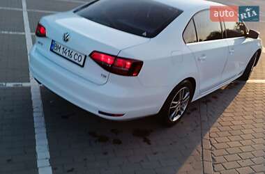 Седан Volkswagen Jetta 2017 в Сумах