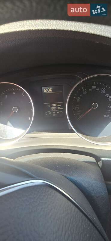 Седан Volkswagen Jetta 2015 в Луцке фото 9 Седан Volkswagen Jetta 2015 в Луцке