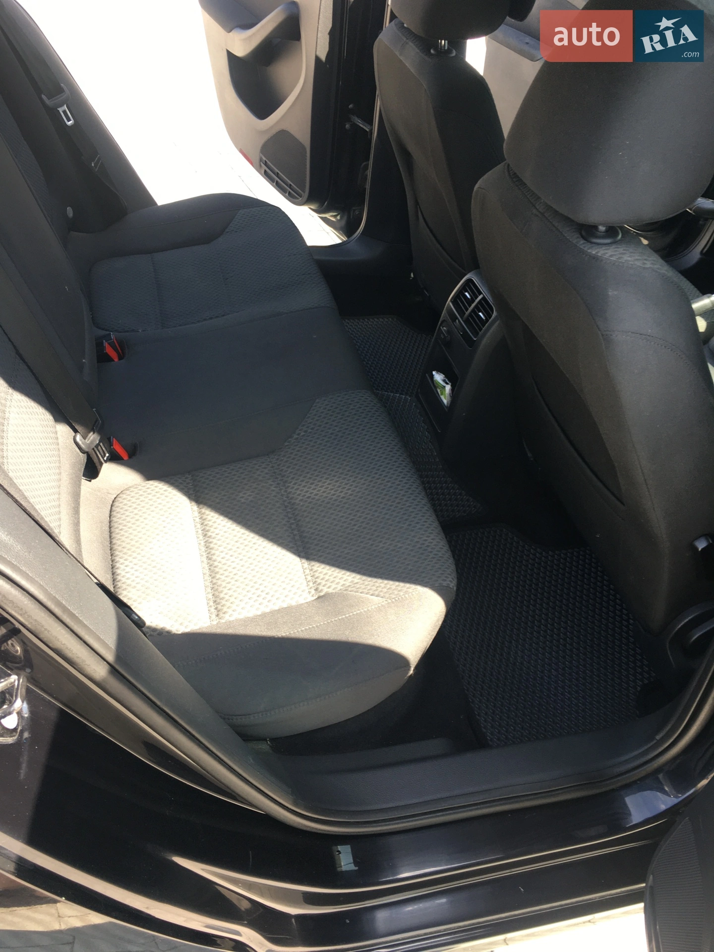 2012 Volkswagen Jetta - мініатюра 15