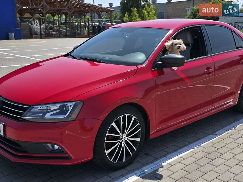 Седан Volkswagen Jetta 2015 в Нововолинську