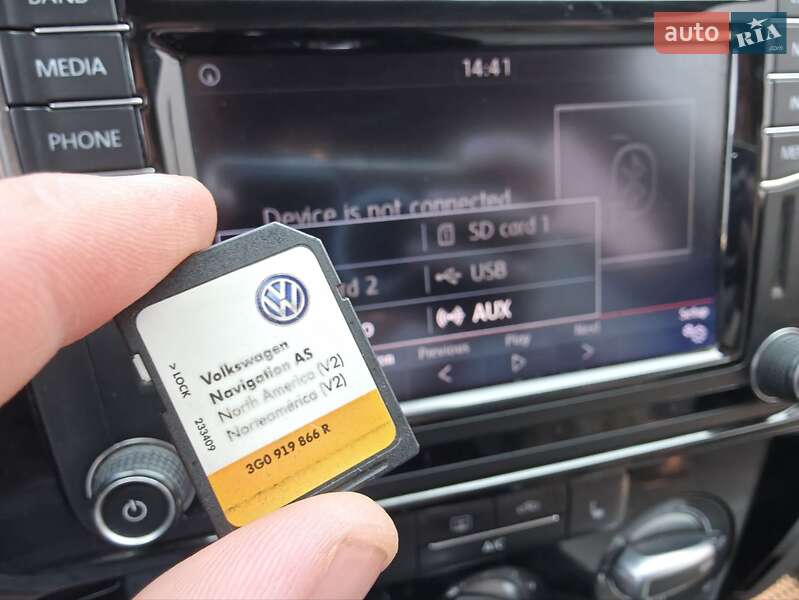 Седан Volkswagen Jetta 2015 в Нововолинську