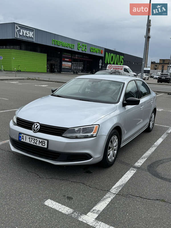 Седан Volkswagen Jetta 2011 в Киеве