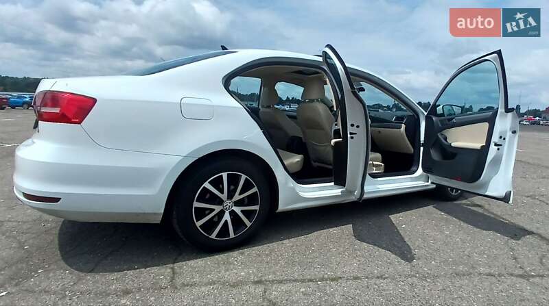 Седан Volkswagen Jetta 2017 в Києві