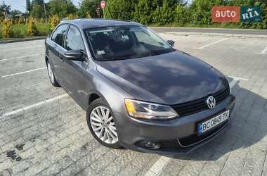 Седан Volkswagen Jetta 2014 в 