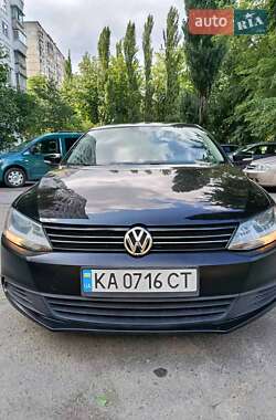 Седан Volkswagen Jetta 2011 в Киеве