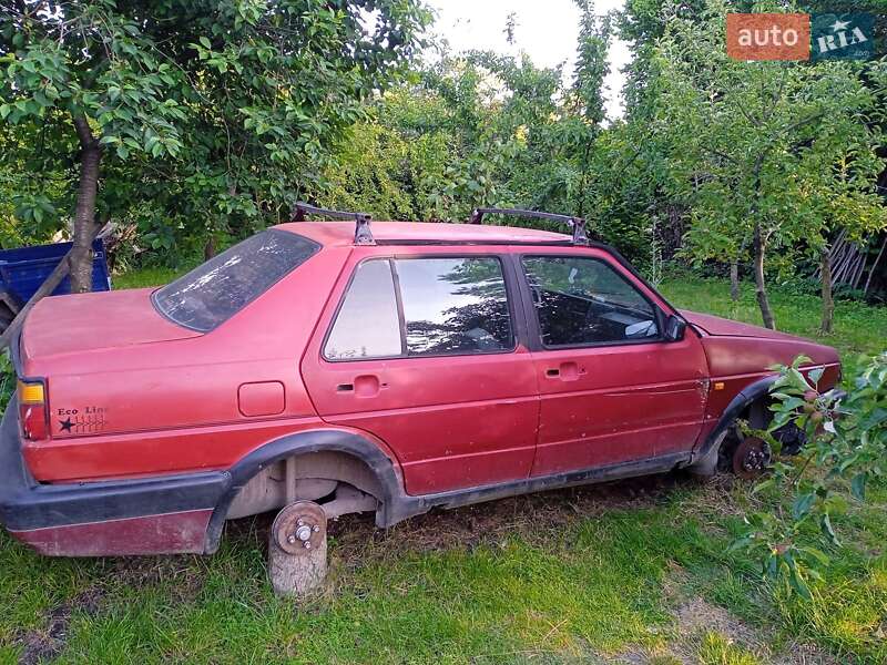 Седан Volkswagen Jetta 1985 в Львові