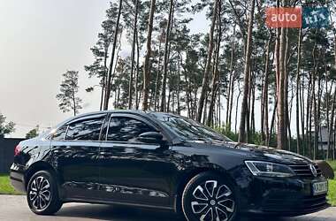 Седан Volkswagen Jetta 2015 в Житомирі