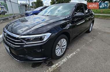Седан Volkswagen Jetta 2019 в Полтаве