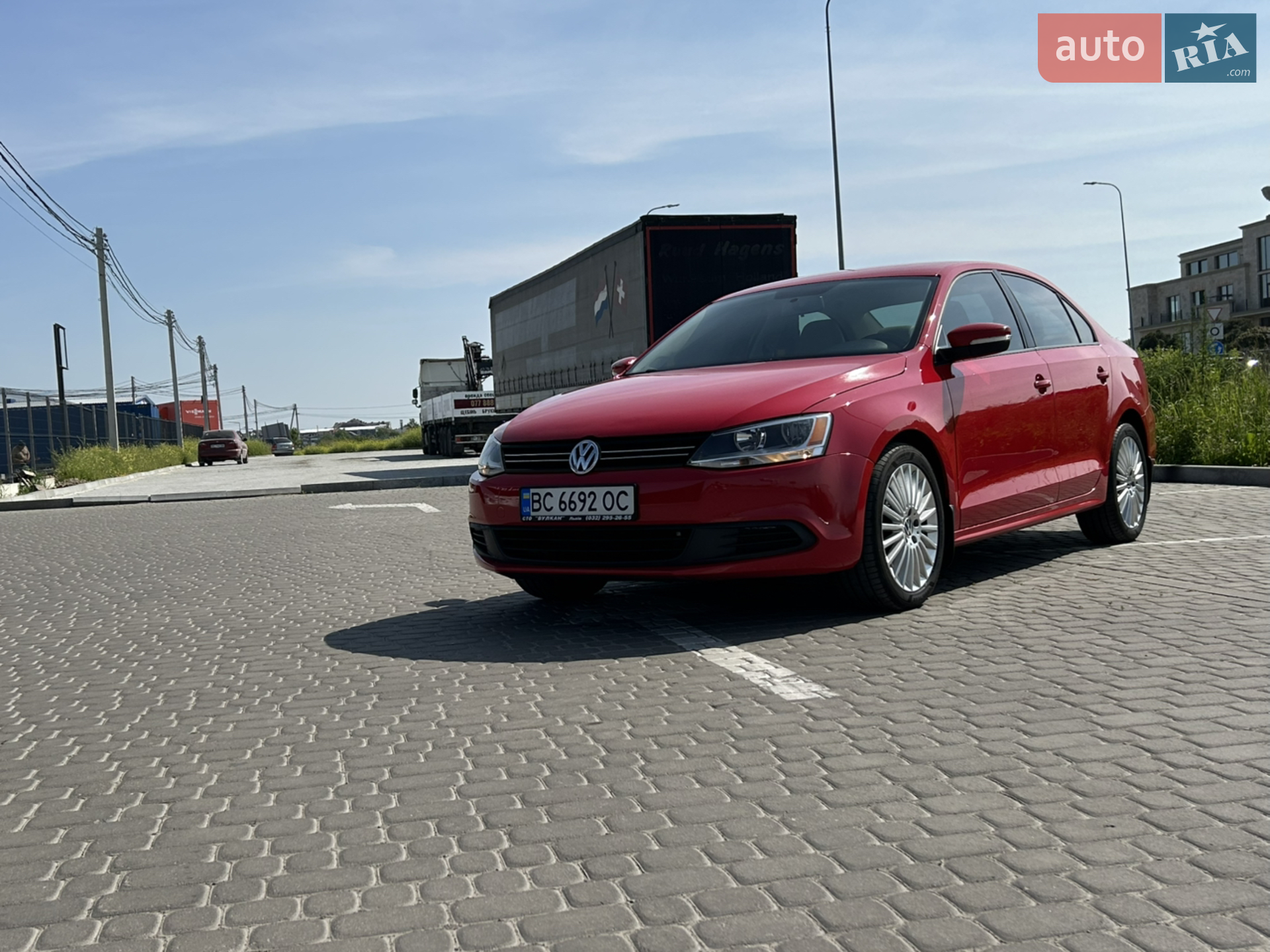 2012 Volkswagen Jetta - мініатюра 2