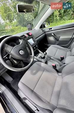 Седан Volkswagen Jetta 2008 в 