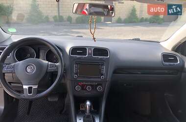 Универсал Volkswagen Jetta 2013 в 