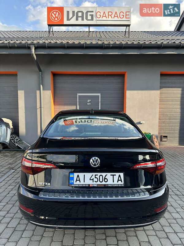 Седан Volkswagen Jetta 2019 в Білогородці