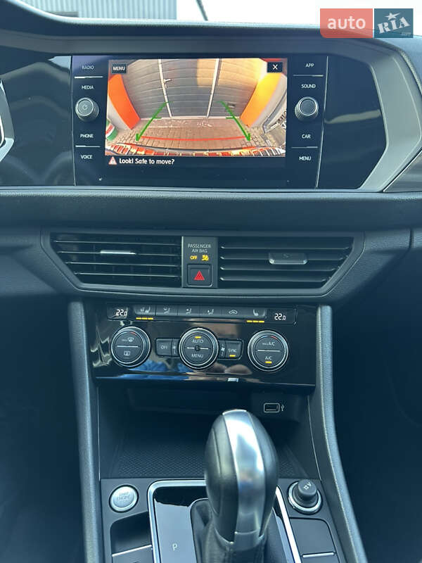 Седан Volkswagen Jetta 2019 в Білогородці