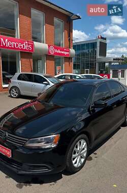 Седан Volkswagen Jetta 2011 в Кривом Роге