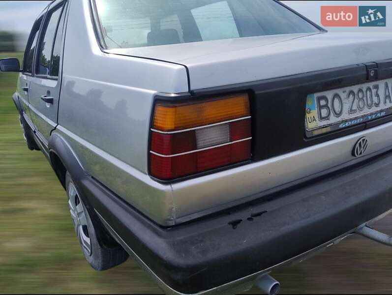 Седан Volkswagen Jetta 1990 в Тернополе