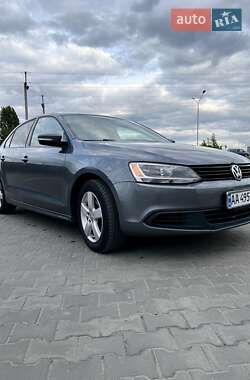 Седан Volkswagen Jetta 2012 в Сарнах