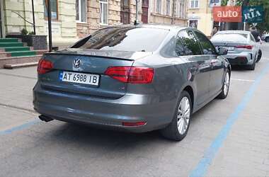 Седан Volkswagen Jetta 2014 в Ивано-Франковске