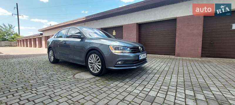 Седан Volkswagen Jetta 2014 в Івано-Франківську