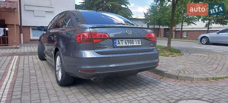 Седан Volkswagen Jetta 2014 в Івано-Франківську