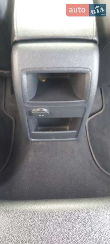 Седан Volkswagen Jetta 2016 в Києві