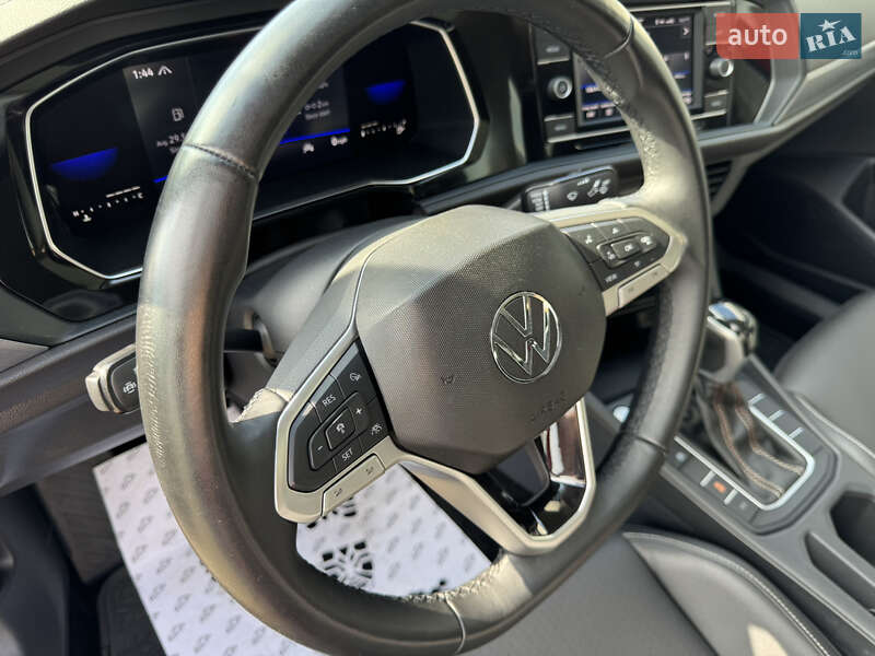 Седан Volkswagen Jetta 2022 в Луцьку