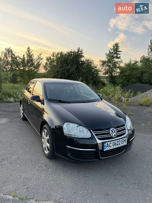 Седан Volkswagen Jetta 2007 в 
