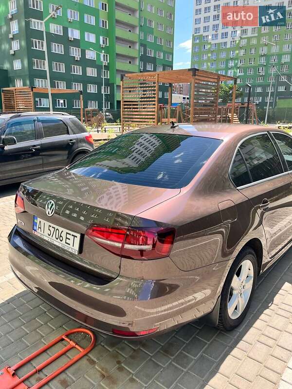 Volkswagen Jetta 2016