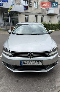 Седан Volkswagen Jetta 2011 в Киеве