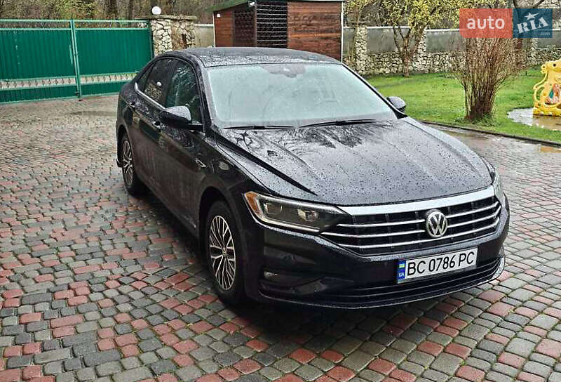 Volkswagen Jetta 2019