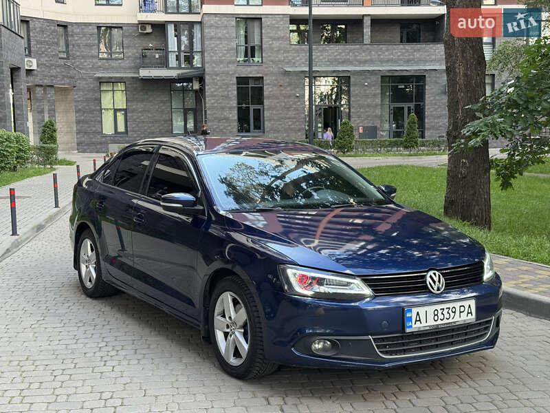 Volkswagen Jetta 2011