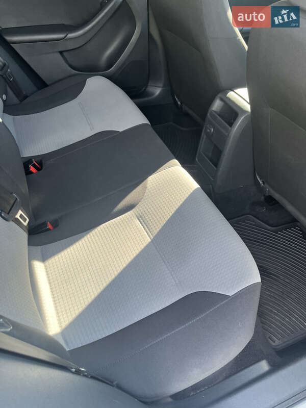 Седан Volkswagen Jetta 2017 в Полтаві