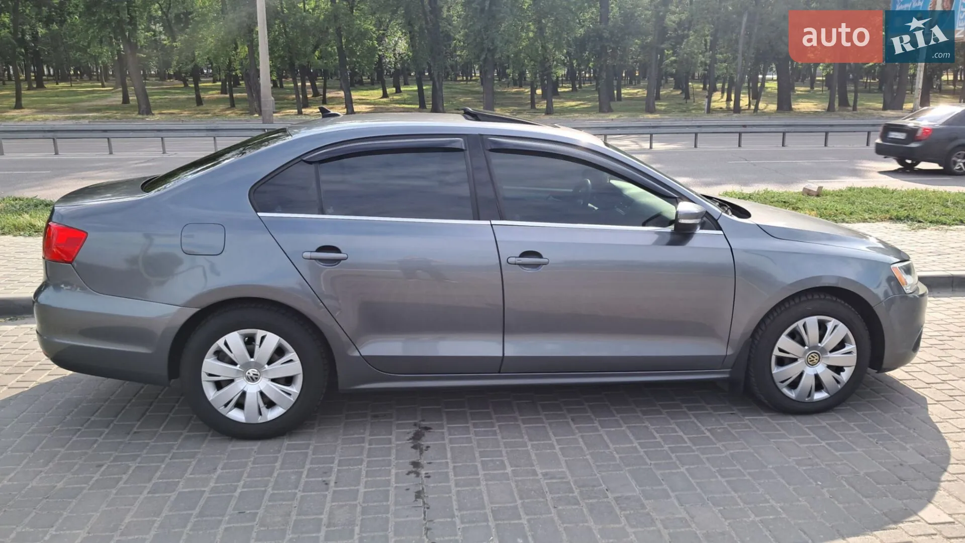2011 Volkswagen Jetta - мініатюра 16